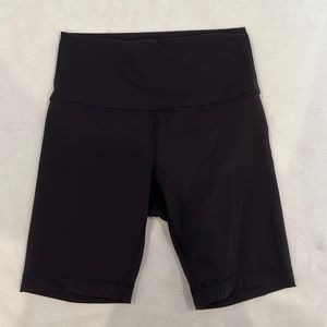 Lululemon wonder train high rise shorts 6”